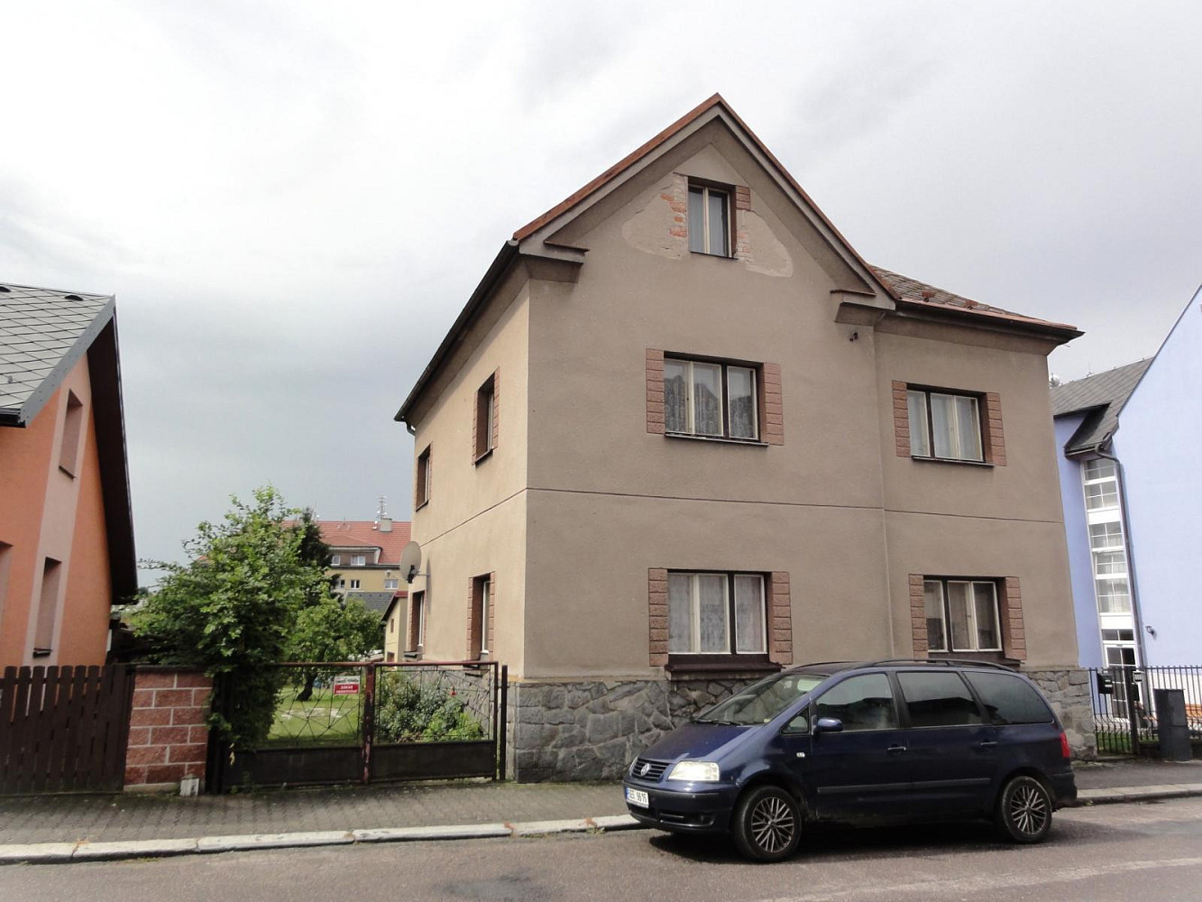 Prodej domu 202 m² s pozemkem 1 245 m² – fotografie 2