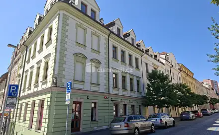 Pronájem bytu 1+kk 40 m², Na Petynce, Praha 6 - Břevnov