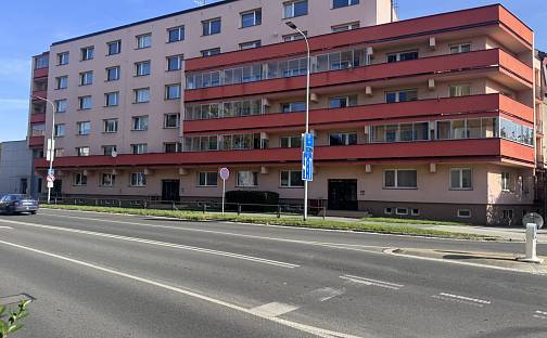 Pronájem bytu 1+1 44 m², Karla IV., Pardubice - Zelené Předměstí