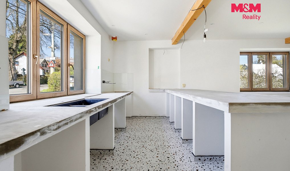 Prodej domu 313 m² s pozemkem 457 m², Železný Brod – náhled fotky 6