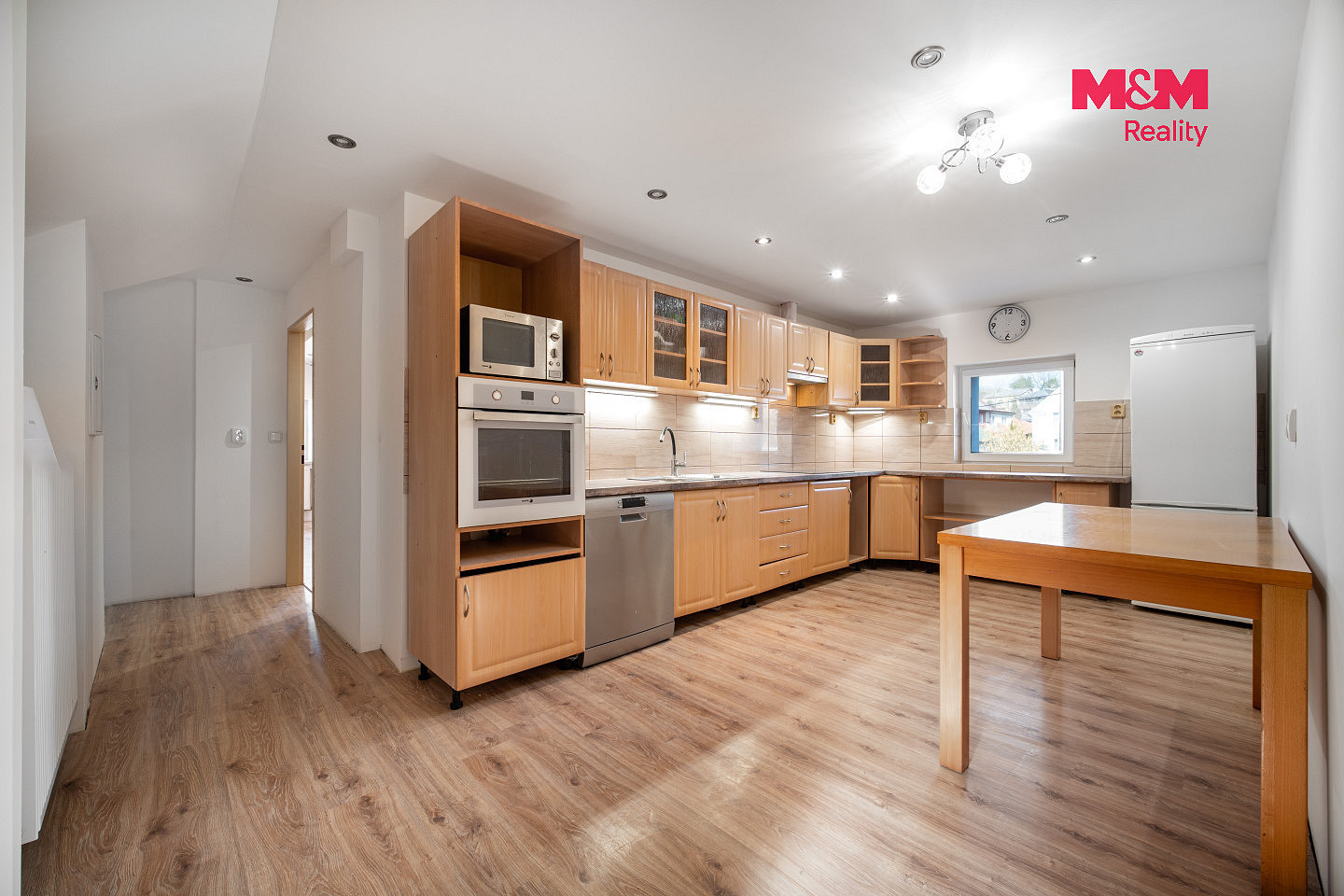 Prodej domu 150 m² s pozemkem 375 m² – fotografie 2