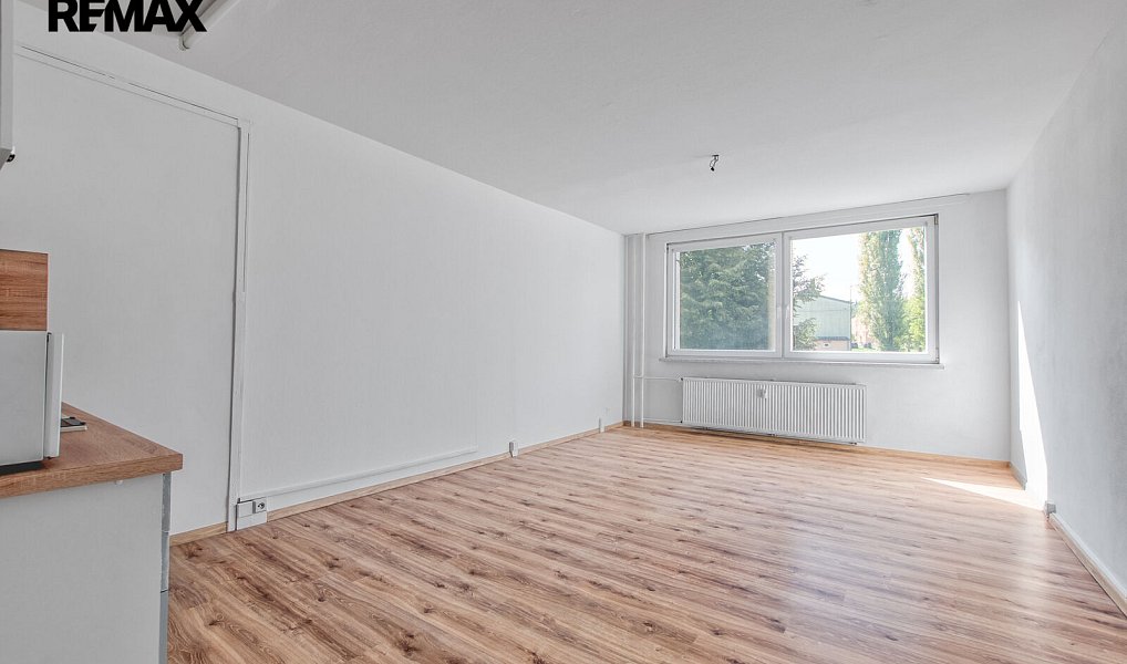 Pronájem bytu 1+kk 32 m², Bohumín – náhled fotky 4