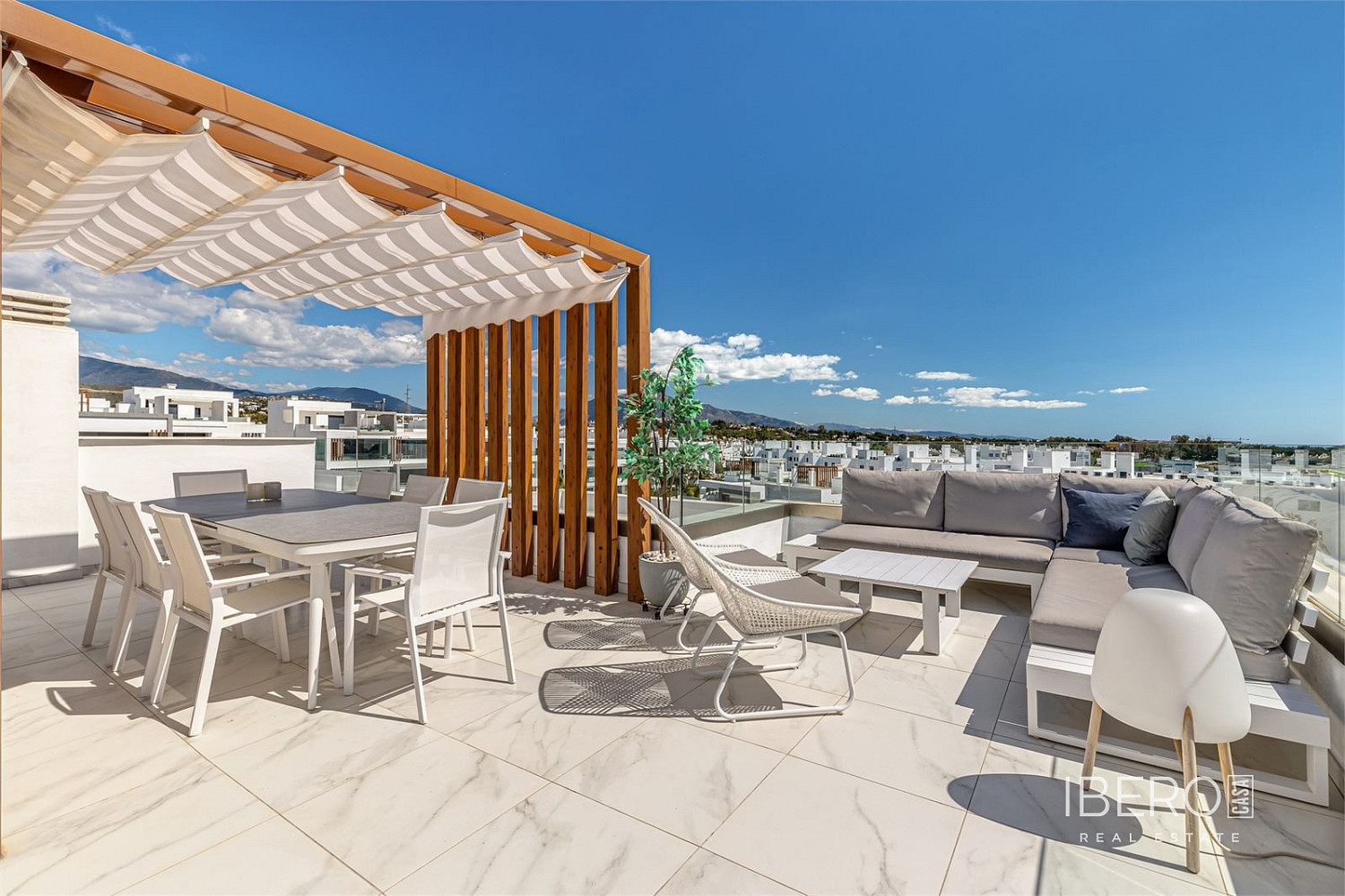 Piso 3+kk – Estepona, Saladillo-Benamara - Vista 2