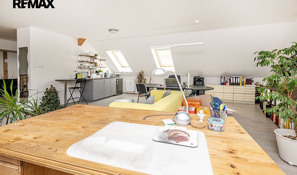 Pronájem kanceláře 75 m², Písek – náhled fotky 9