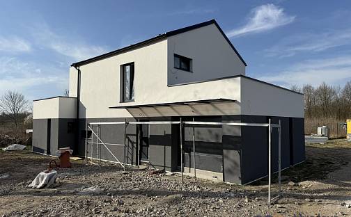 Prodej domu 150 m² s pozemkem 700 m², U Koupaliště, Újezdeček, okres Teplice