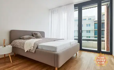 Pronájem bytu 2+kk 64 m²