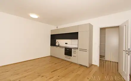 Pronájem bytu 2+kk 42 m²