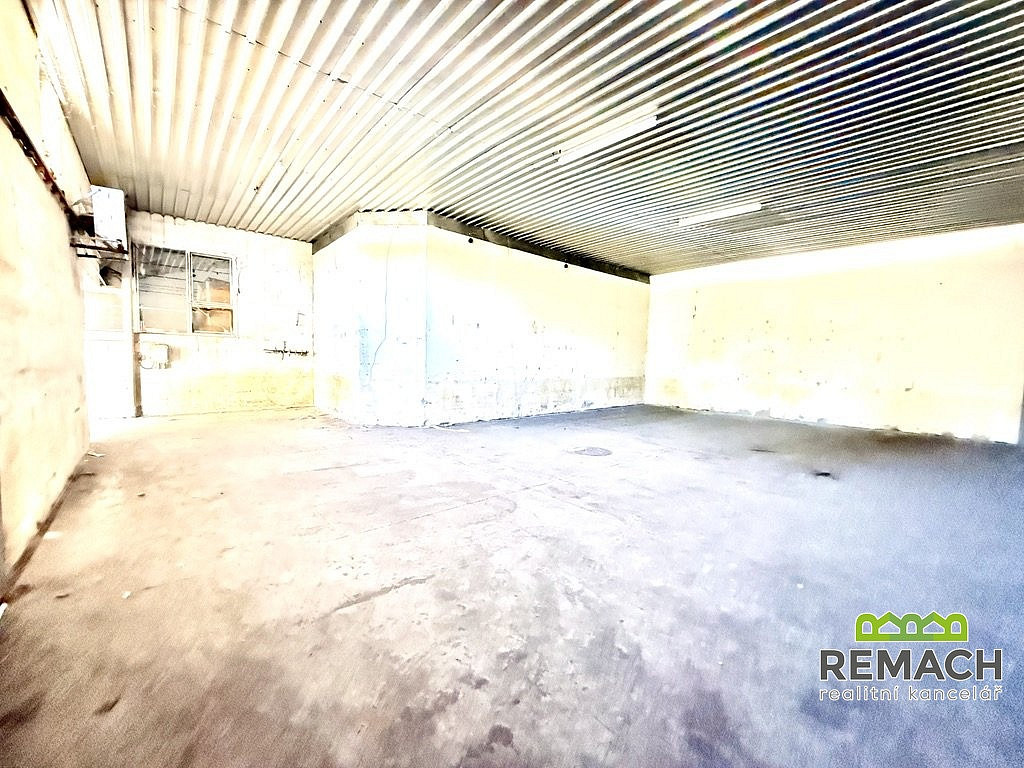 Pronájem skladovacích prostor 169 m² – fotografie 4