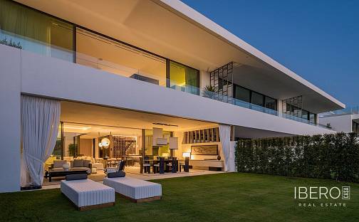 Prodej domu 693 m² s pozemkem 693 m², The Golden Mile, Španělsko