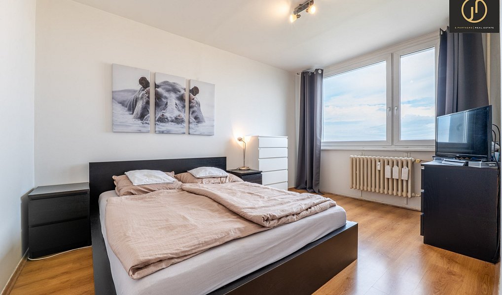 Prodej bytu 4+1 71 m², Praha – náhled fotky 11