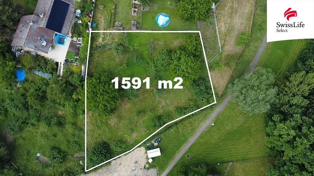 Prodej stavebního pozemku 1 591 m² – fotografie 3