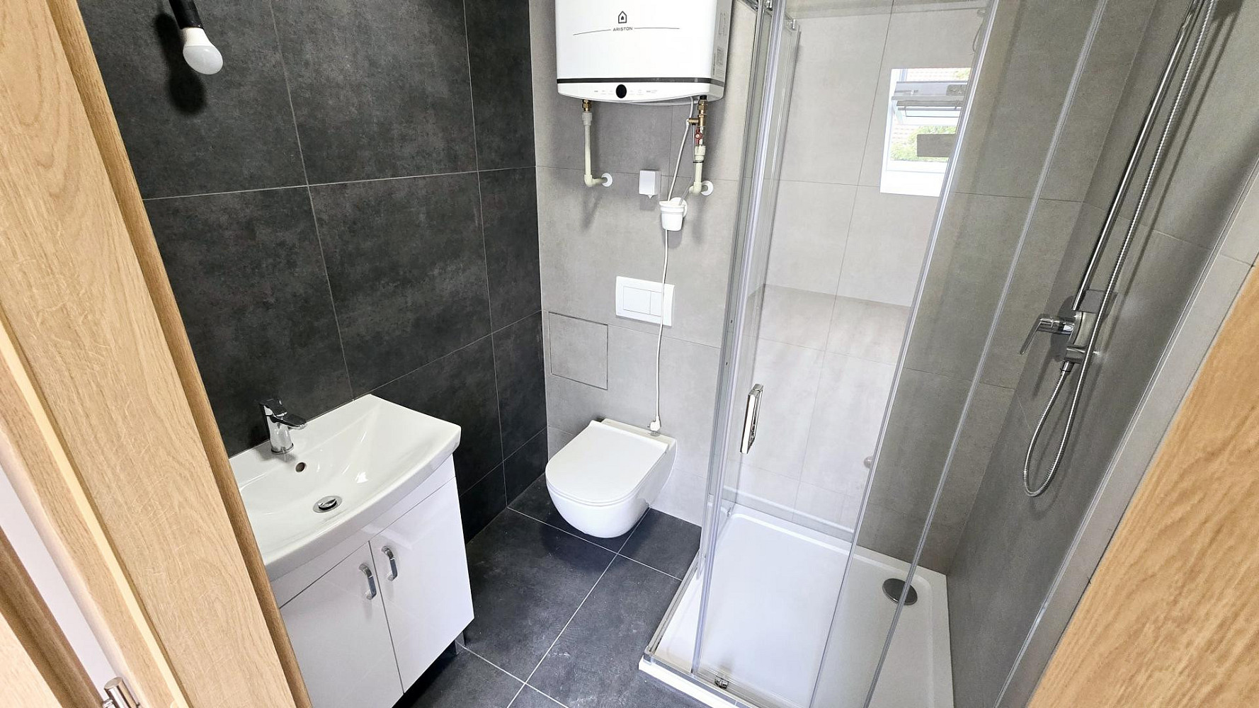 Prodej bytu 1+kk 17 m² – fotografie 3