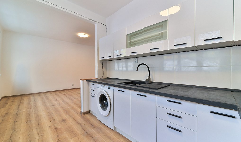 Pronájem bytu 2+1 56 m², Habartov – náhled fotky 17