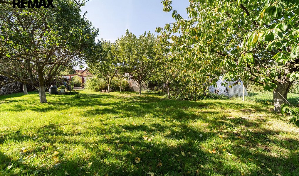 Prodej domu 280 m² s pozemkem 1 208 m², Vémyslice – náhled fotky 27