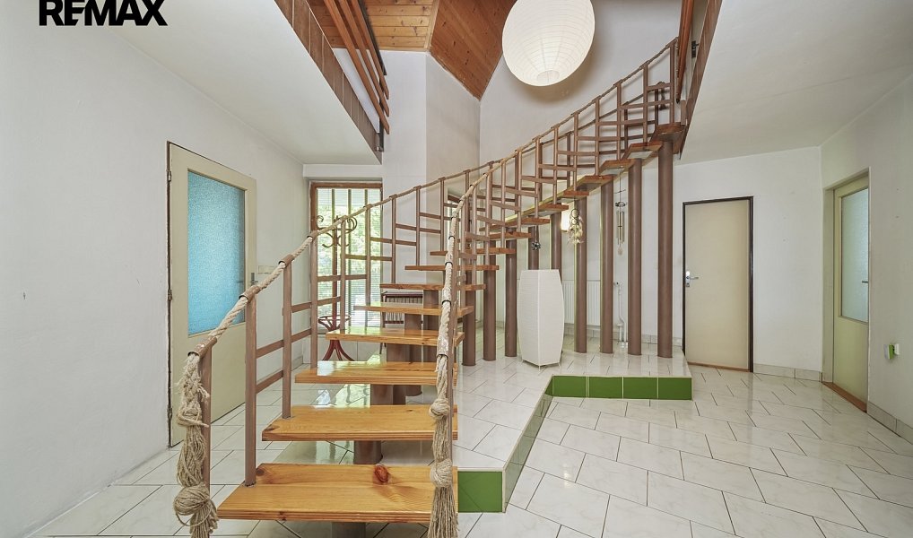 Prodej domu 270 m² s pozemkem 1 152 m², Náměšť na Hané – náhled fotky 3