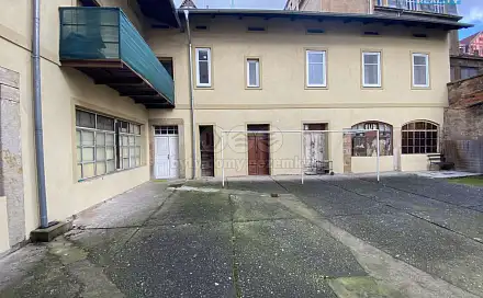 Pronájem bytu 1+1 33 m²