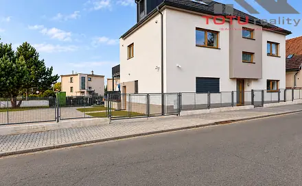 Pronájem bytu 1+kk 45 m²