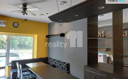 Prodej komerčního objektu (jiného typu) 34 m², Chebská, Karlovy Vary - Dvory