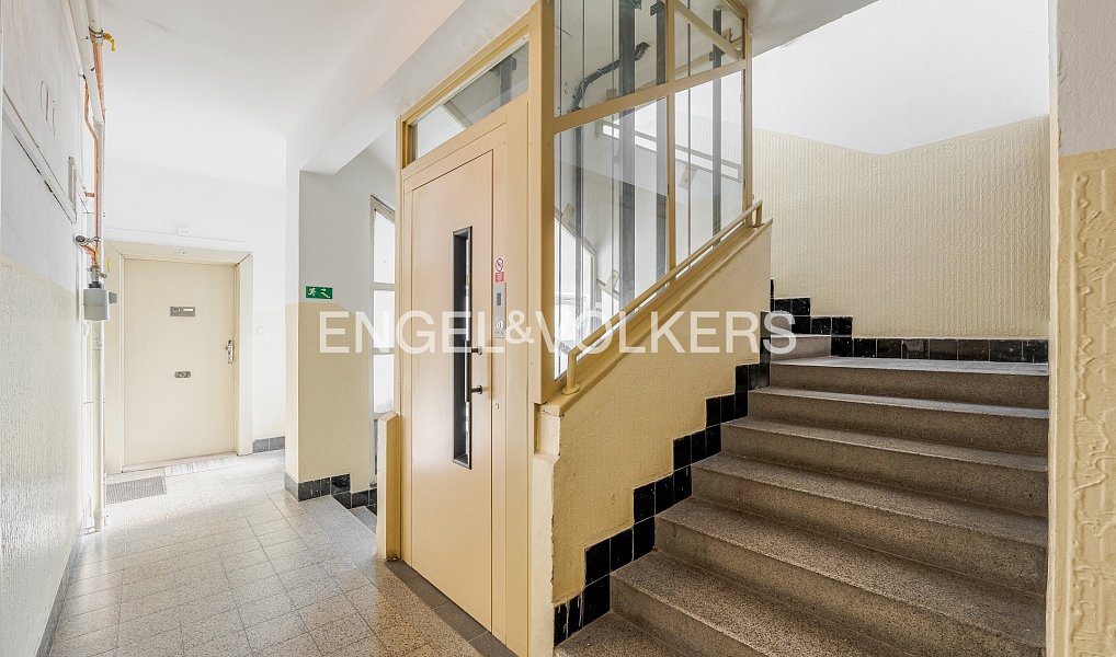 Prodej bytu 4+kk 135 m², Praha – náhled fotky 13