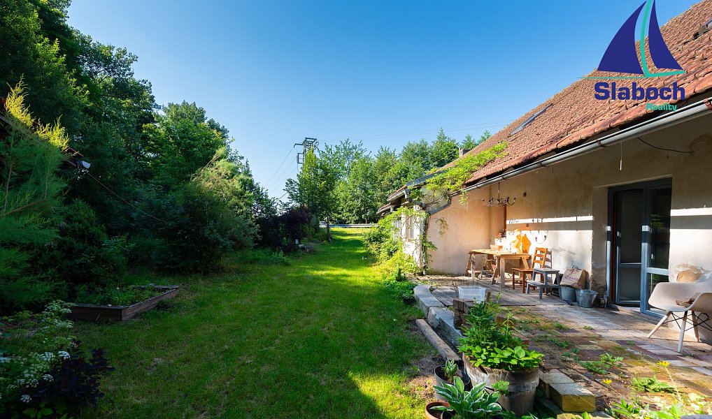 Prodej domu 285 m² s pozemkem 7 546 m², Krupá – náhled fotky 25