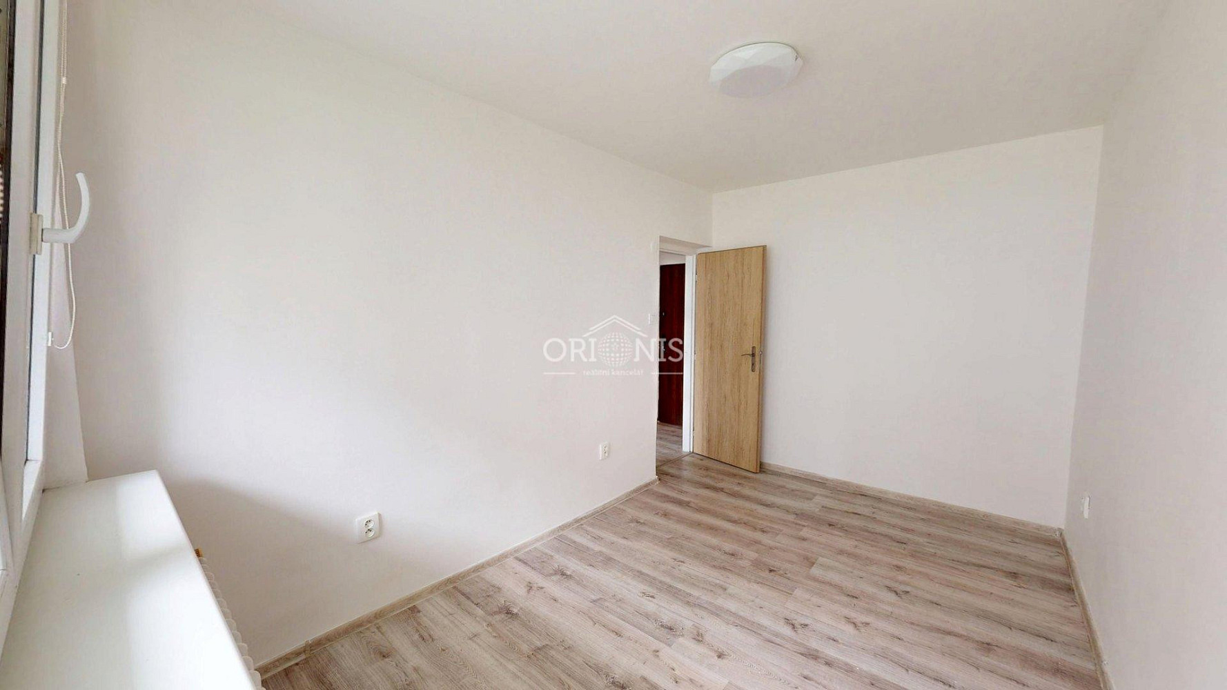 Pronájem bytu 2+1 44 m² – fotografie 5
