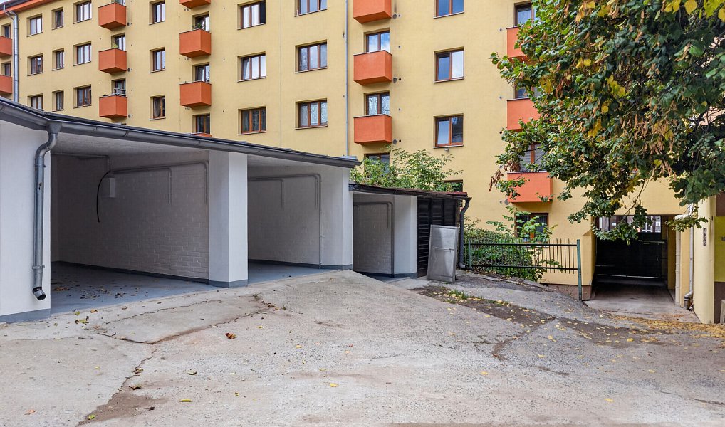 Garáže Podolská 144, Praha – náhled fotky 9