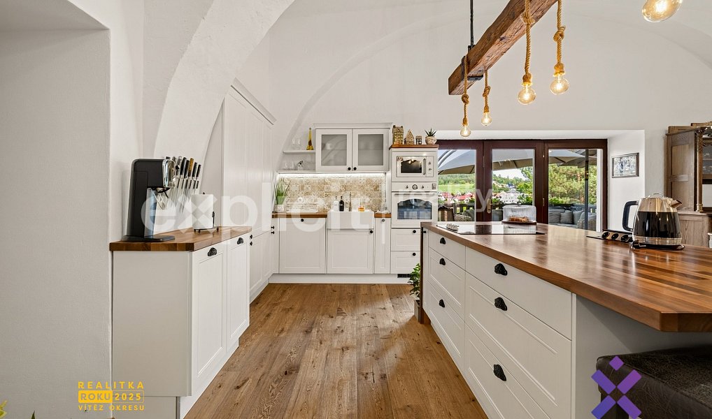 Prodej domu 1 025 m² s pozemkem 4 452 m², Jemnice – náhled fotky 18