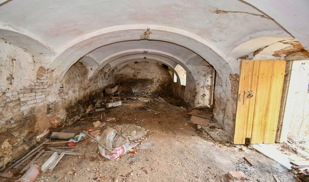 Prodej ubytovacího objektu 1 415 m², Hodonín – náhled fotky 27