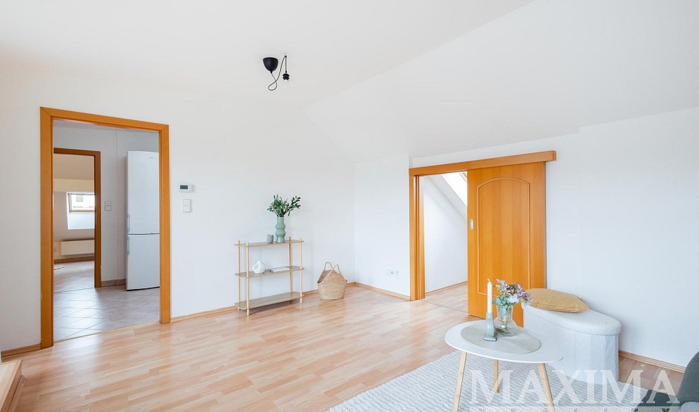Prodej bytu 1+1 64 m², Praha – náhled fotky 5