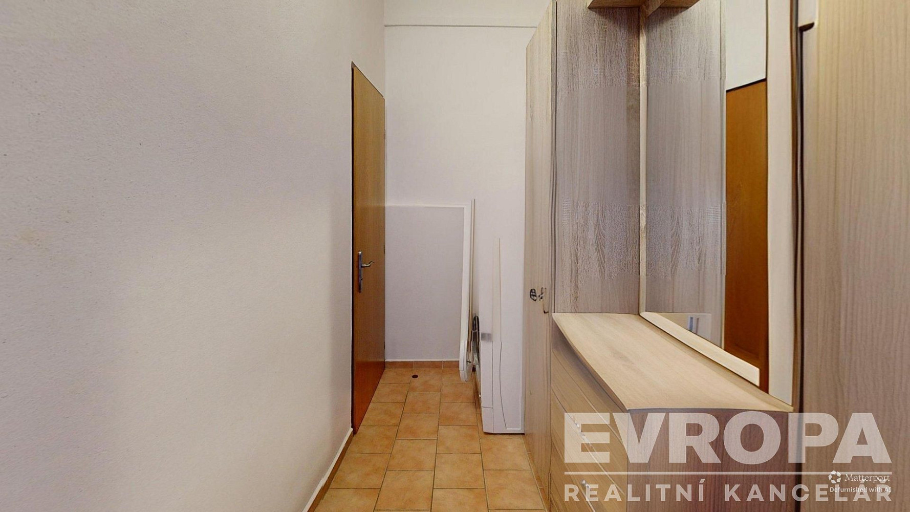 Pronájem bytu 1+1 36 m² – fotografie 5