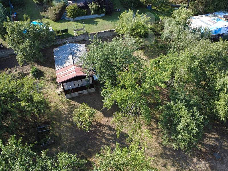 Prodej stavebního pozemku 1 552 m² – fotografie 3