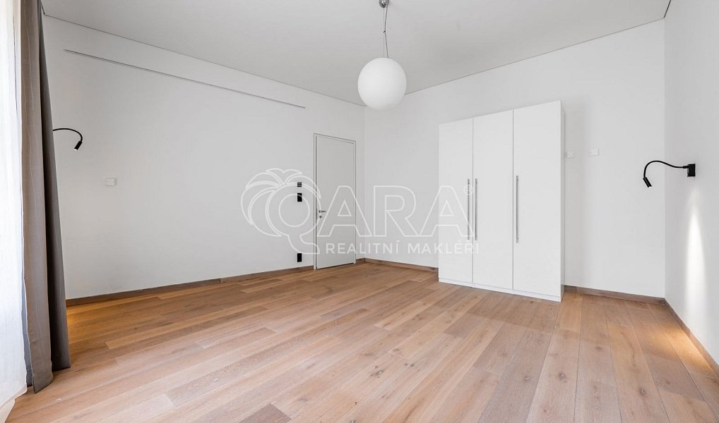Pronájem bytu 3+kk 186 m², Praha – náhled fotky 20