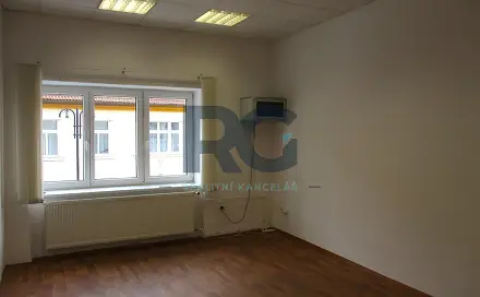 Pronájem kanceláře 24 m², třída Národní svobody, Písek - Pražské Předměstí
