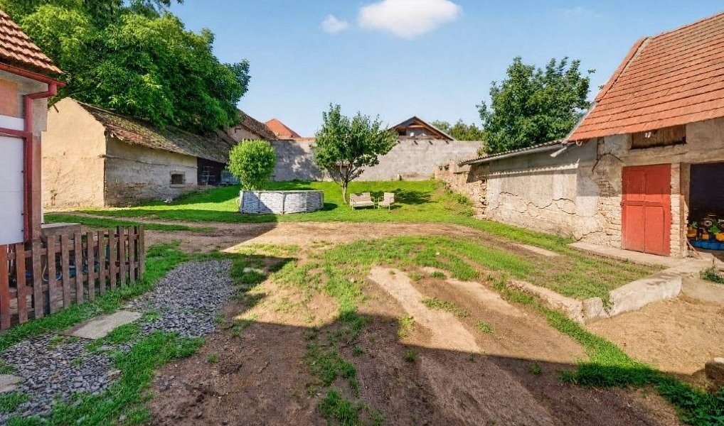 Prodej domu 247 m² s pozemkem 976 m², Bříza – náhled fotky 20