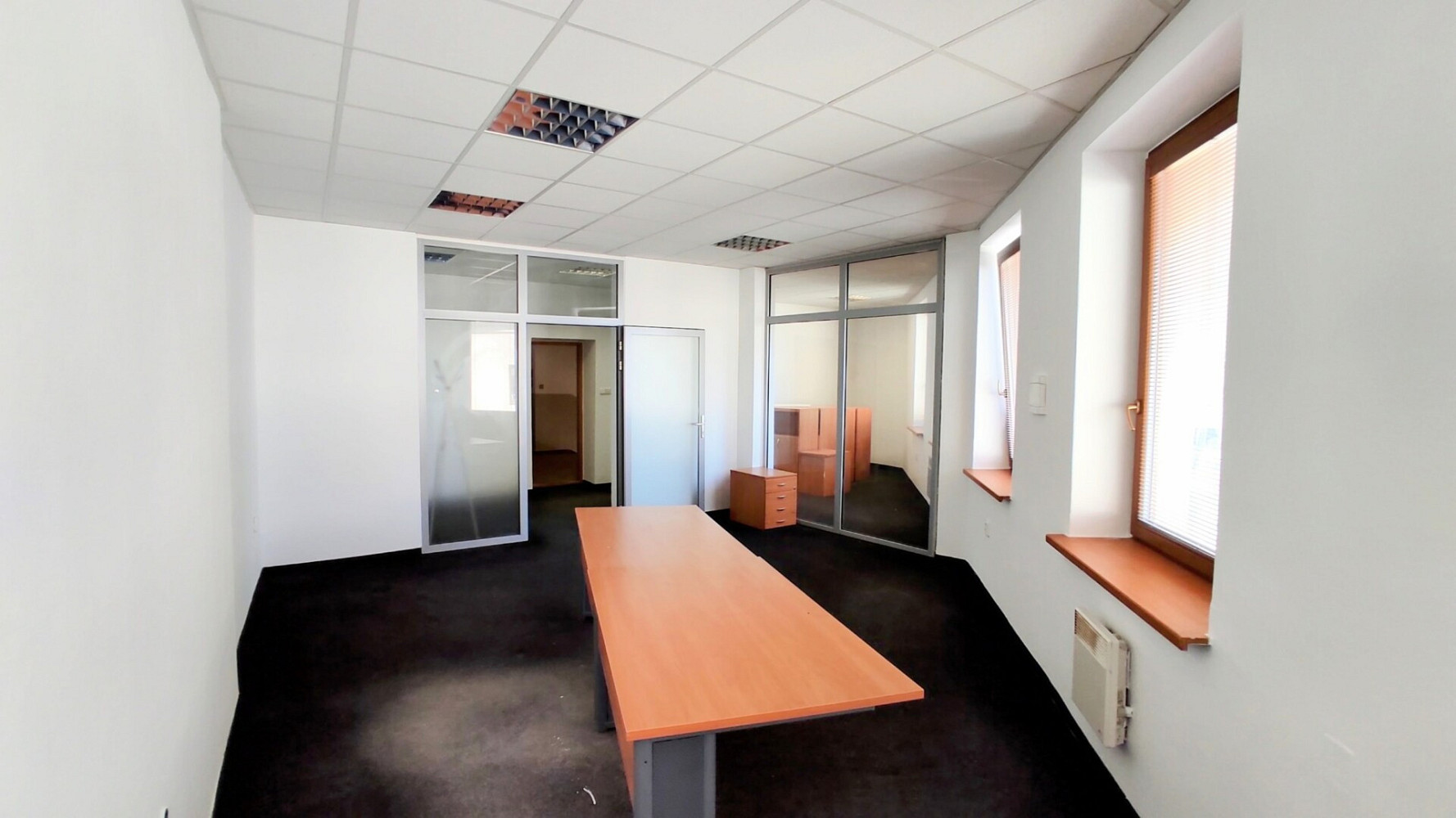Pronájem kanceláře 58 m²