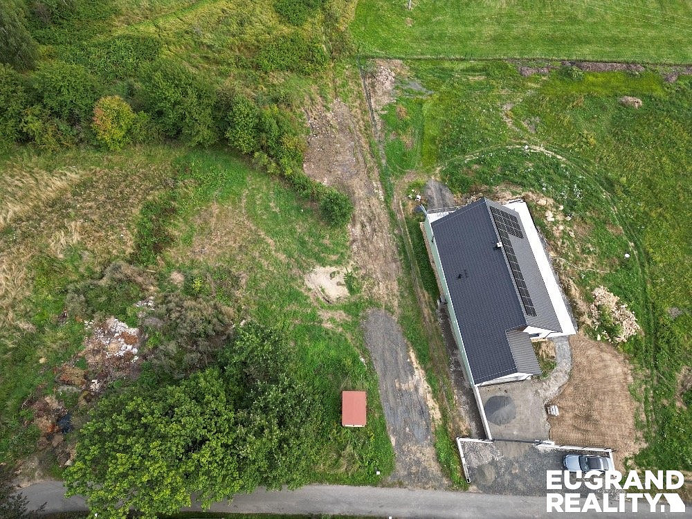 Prodej stavebního pozemku 1 470 m² – fotografie 2