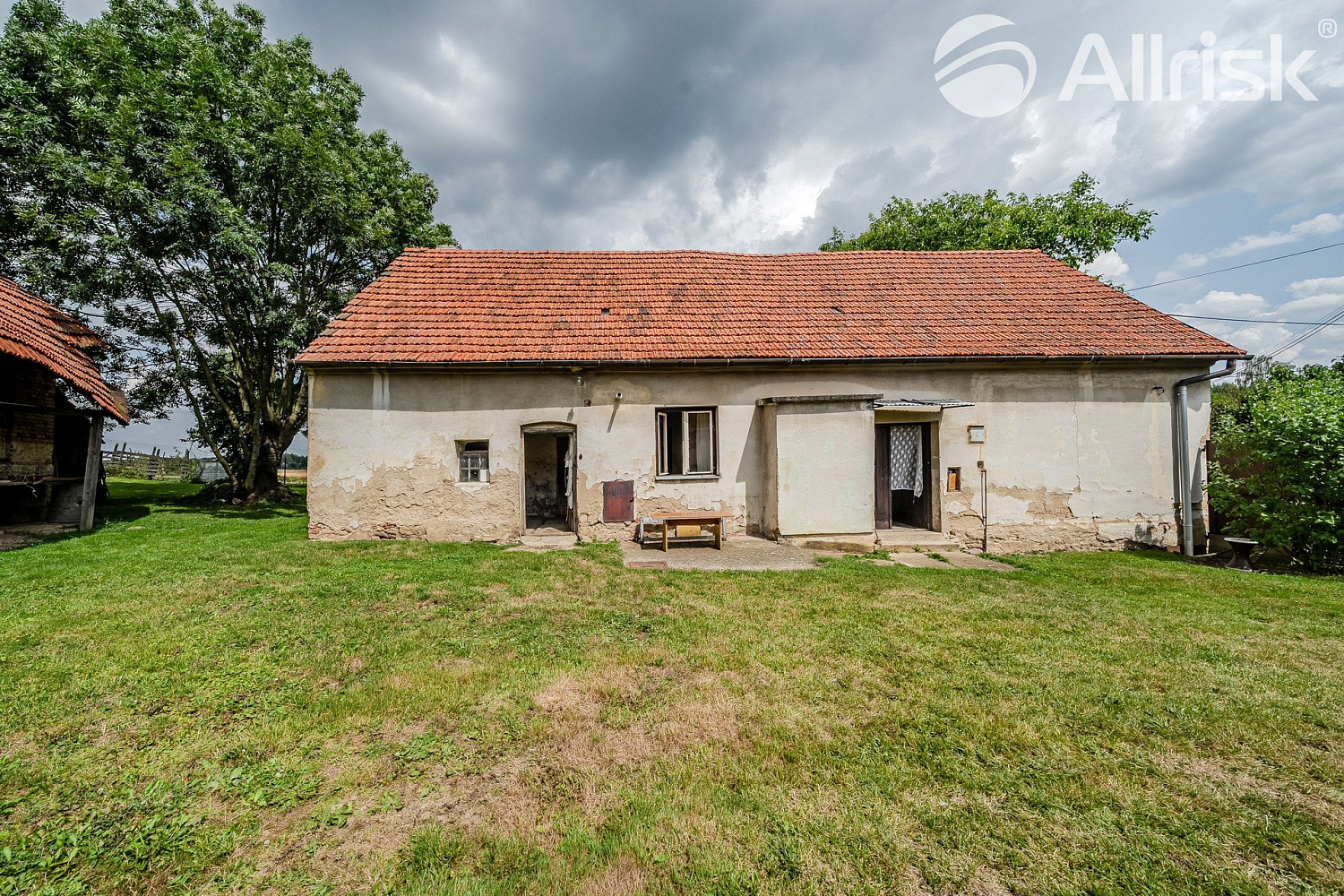 Prodej domu 95 m² s pozemkem 2 830 m² – fotografie 2