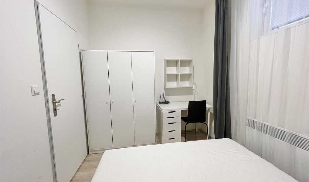 Pronájem bytu 2+kk 27 m², Brno – náhled fotky 2