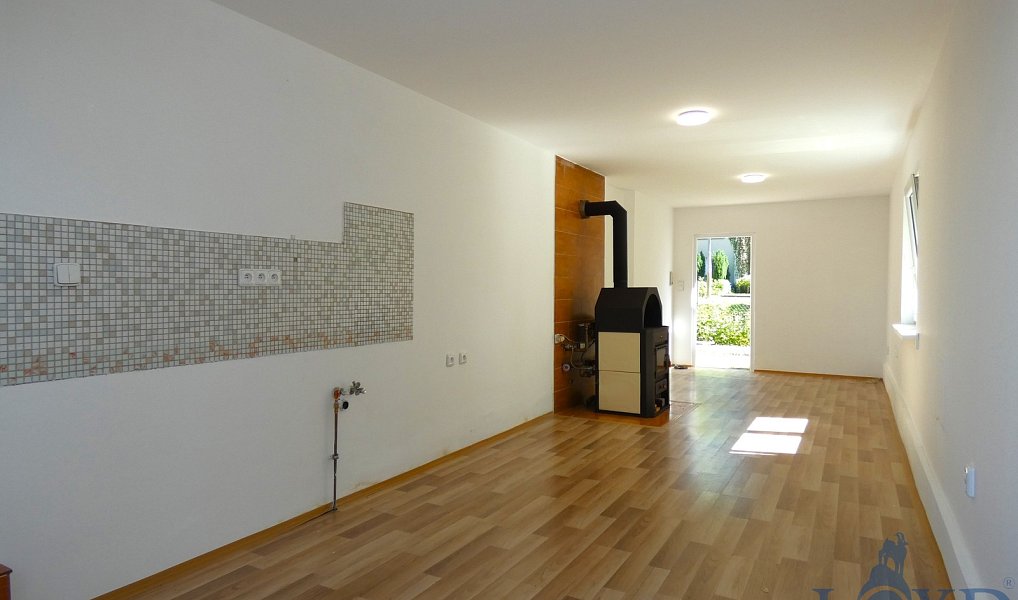 Prodej bytu 5+kk 144 m², Karlovy Vary – náhled fotky 2