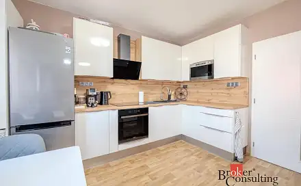 Pronájem bytu 1+kk 37 m²