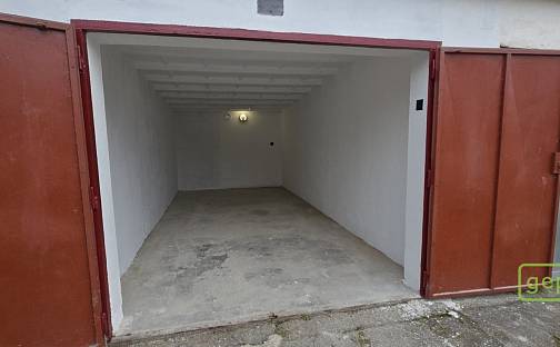 Garáž - Nádražní ulice - J. Plachty - České Budějovice 3, České Budějovice