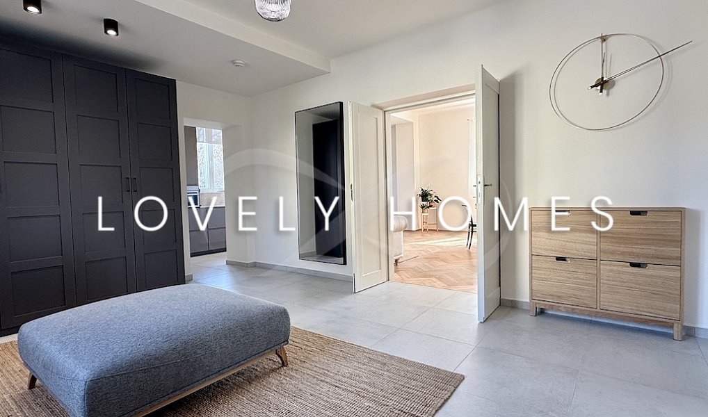 Pronájem domu 256 m² s pozemkem 1 100 m², Praha – náhled fotky 37