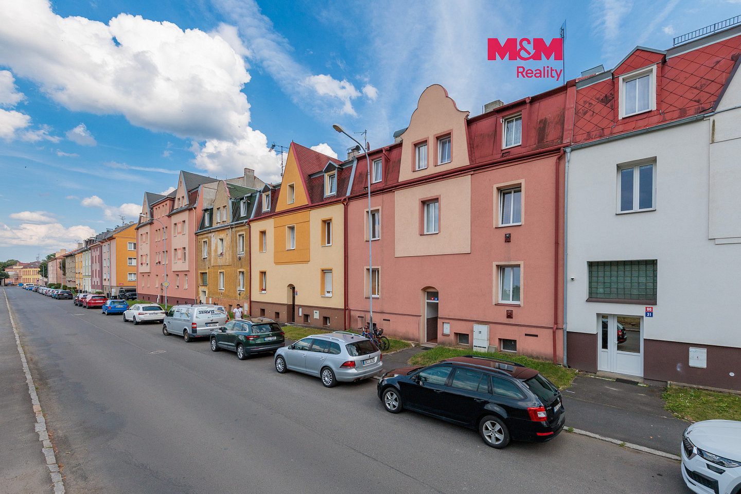 Prodej nájemního domu, činžáku 384 m²