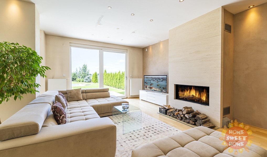 Pronájem domu 550 m² s pozemkem 1 000 m², Průhonice – fotka 1 z 19