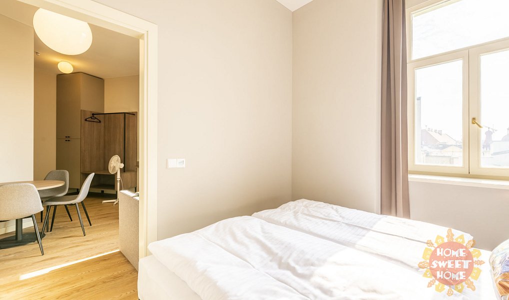 Pronájem bytu 2+kk 34 m², Praha – náhled fotky 3