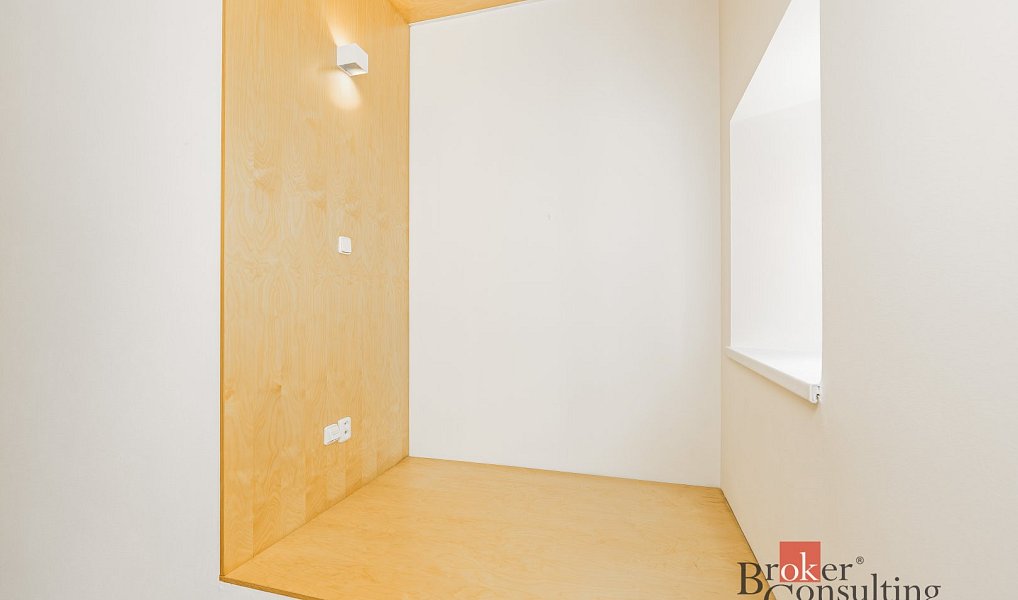 Pronájem bytu 2+1 74 m², Liberec – náhled fotky 10