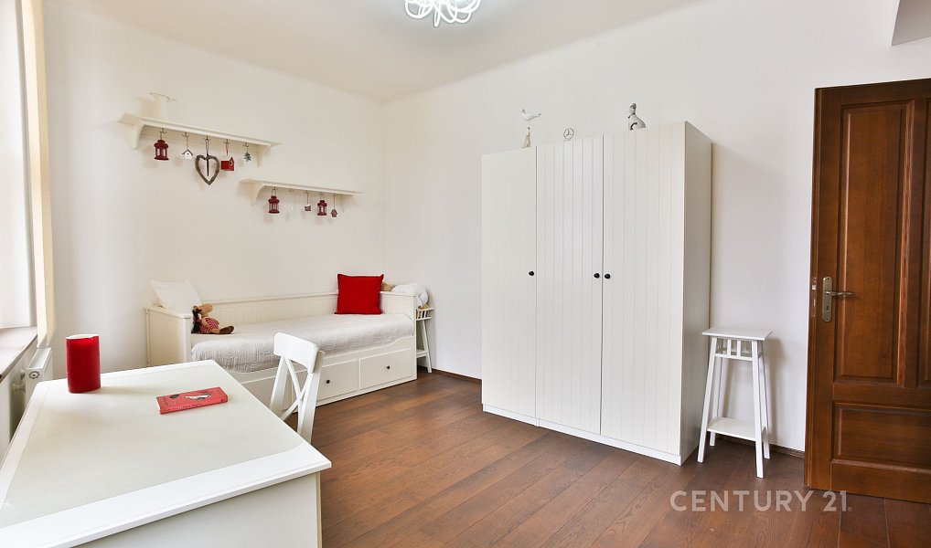 Prodej bytu 4+1 175 m², Praha – náhled fotky 15