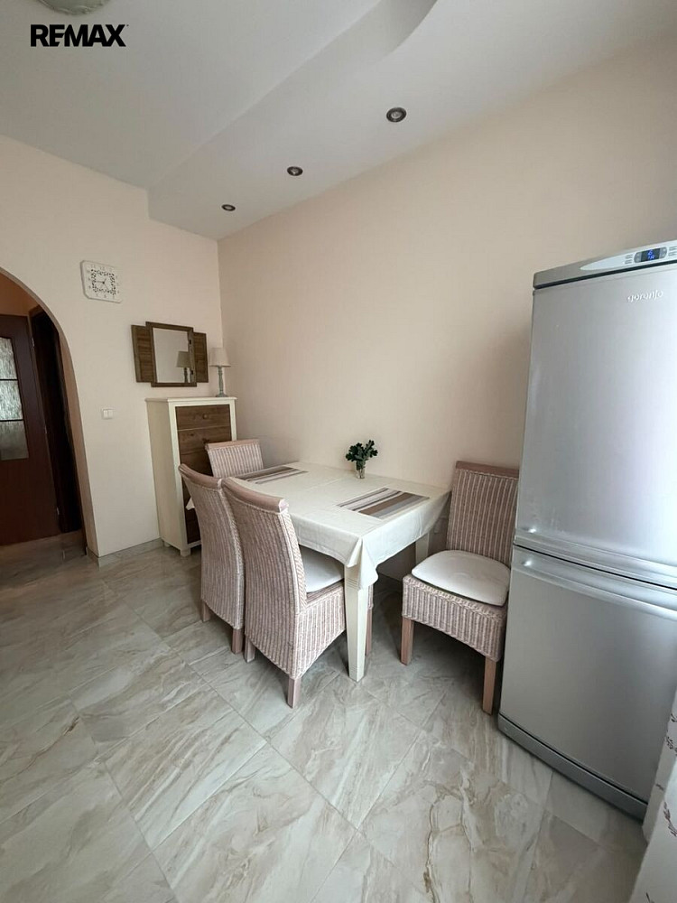 Pronájem bytu 2+1 73 m² – fotografie 2