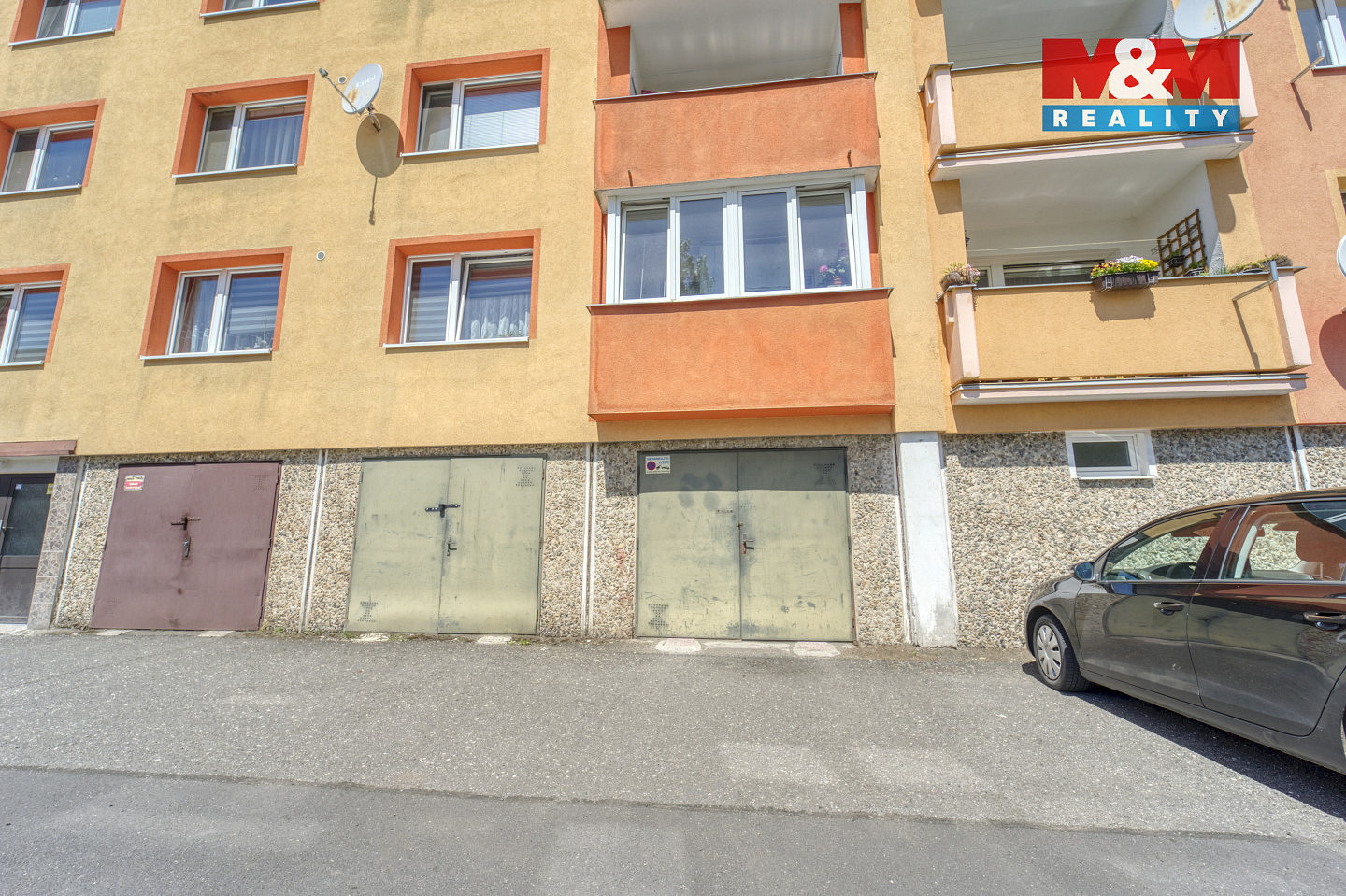 Prodej garáže, 21 m2, hroznětín, ul. sídliště — photo 4