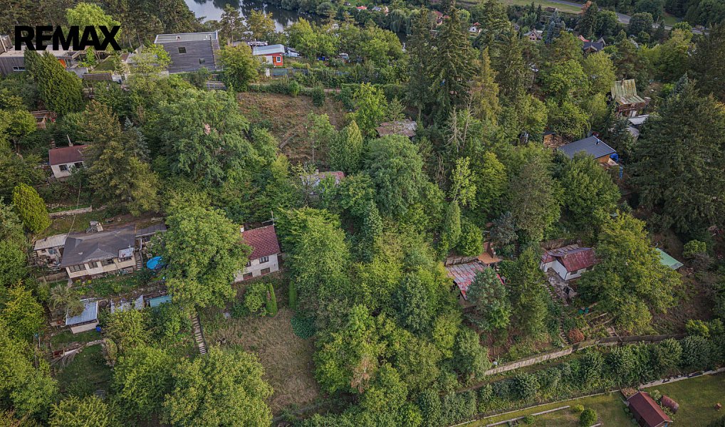 Prodej stavebního pozemku 1 191 m², Hlásná Třebaň – náhled fotky 4